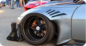 Fitment and compatibility tools interface showing alloy wheel fitment information